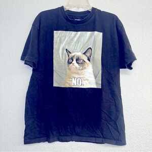 Men’s Grump Cat short sleeve black tshirt sz XL
